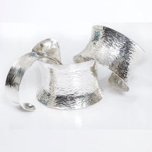 Load image into Gallery viewer, Sterling Silver Ocean Wave Cuff