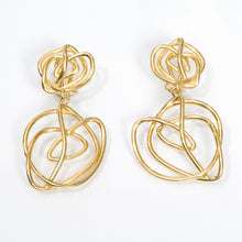 Load image into Gallery viewer, 18kt Gold &#39;Endless Love&#39; Dangle Earring